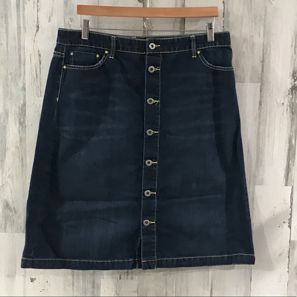 TOMMY HILFIGER Vintage Skirt w/ Embroidery Size 12